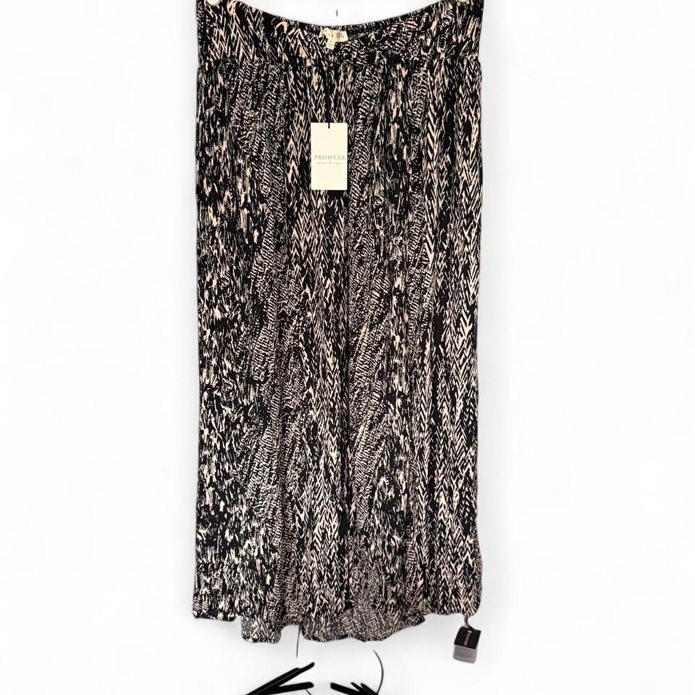 Promesa Perfectly Poetic Maxi Skirt Medium Black Cream Boho NWT